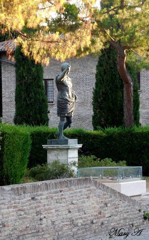 Bed and Breakfast Terrazza Sul Mare Fano Exterior foto