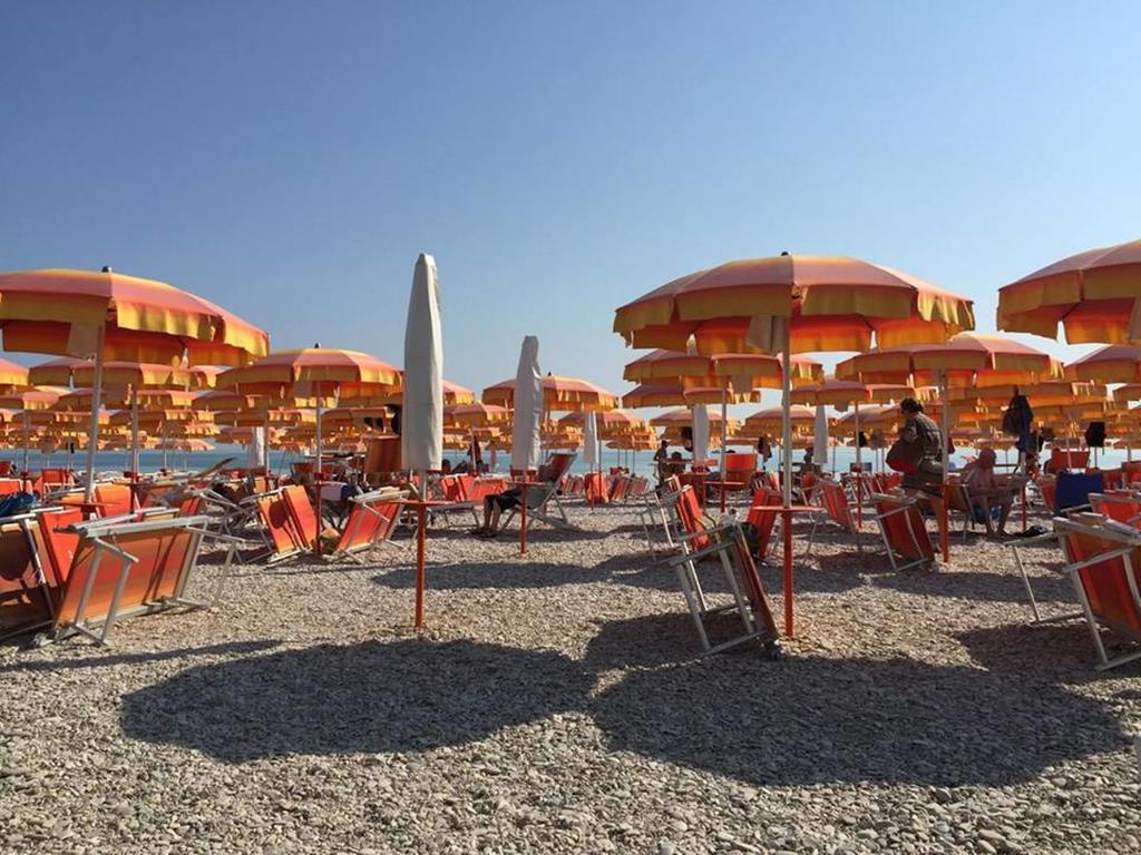 Bed and Breakfast Terrazza Sul Mare Fano Exterior foto