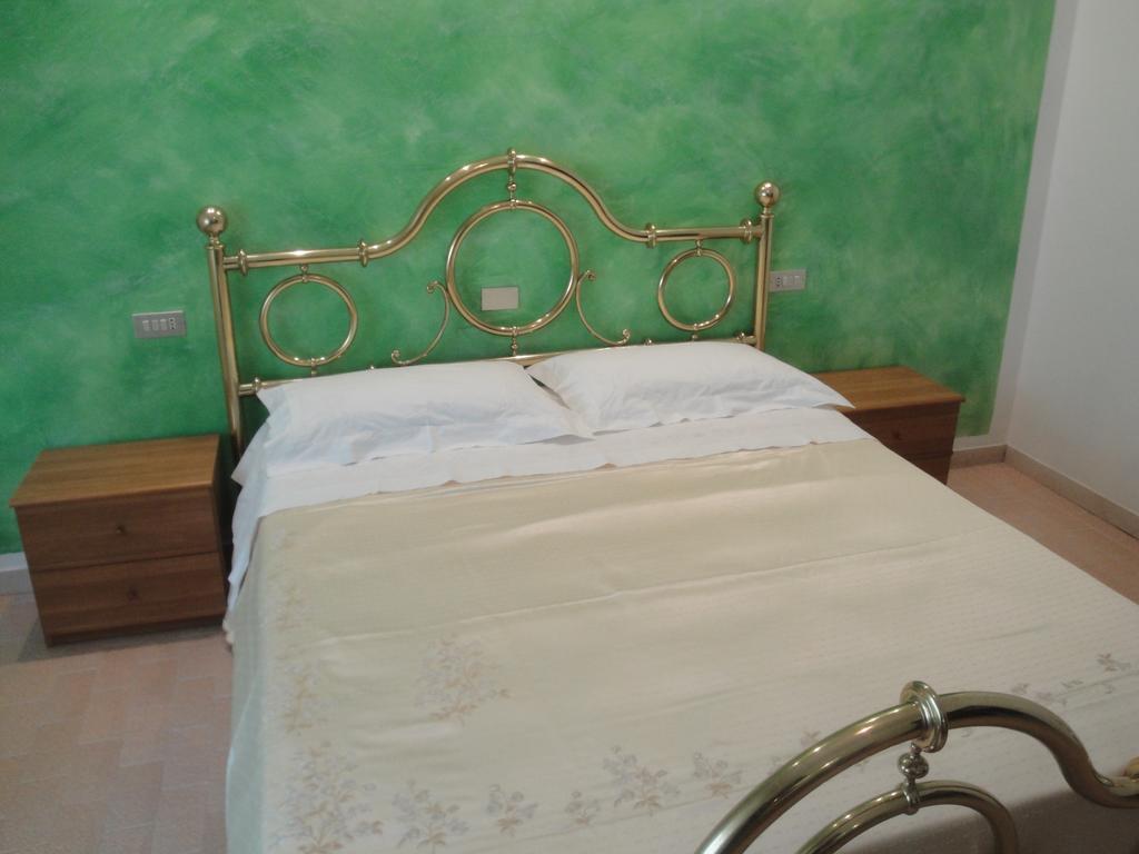 Bed and Breakfast Terrazza Sul Mare Fano Exterior foto