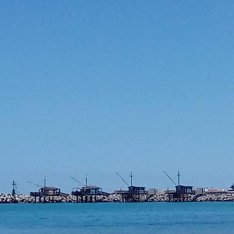 Bed and Breakfast Terrazza Sul Mare Fano Exterior foto