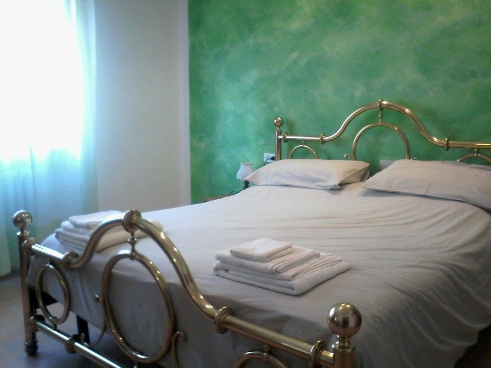 Bed and Breakfast Terrazza Sul Mare Fano Exterior foto
